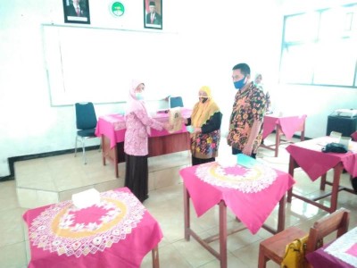 Perpisahan Guru-6